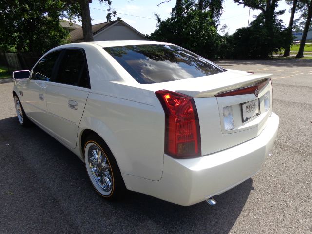 Cadillac CTS 2004 photo 10