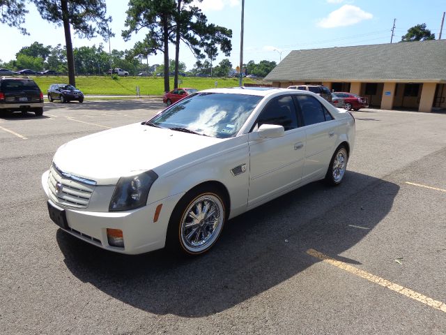 Cadillac CTS 2004 photo 12