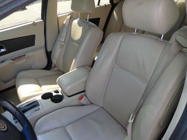 Cadillac CTS 2004 photo 2