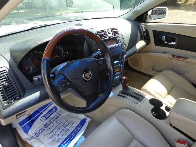 Cadillac CTS 2004 photo 24