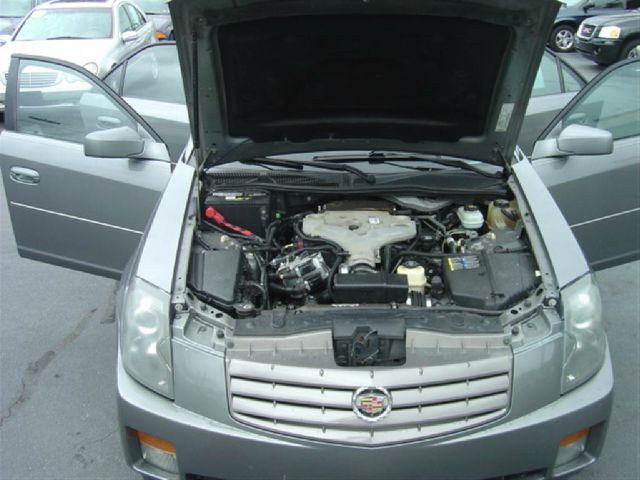 Cadillac CTS Base Sedan