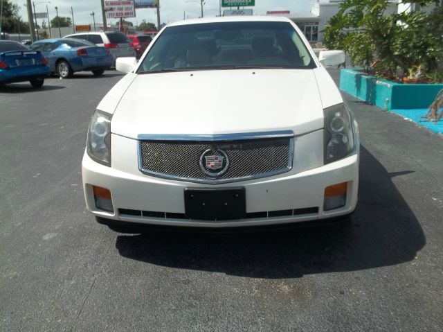 Cadillac CTS 2004 photo 10