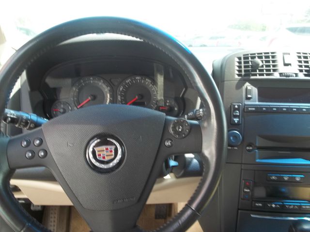 Cadillac CTS 2004 photo 2