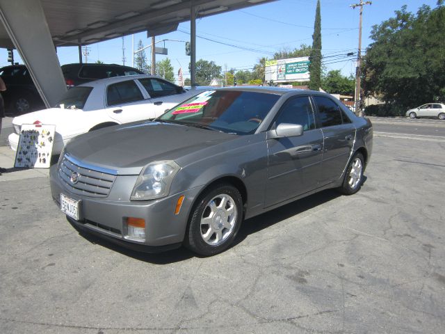 Cadillac CTS 2004 photo 9