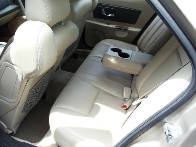 Cadillac CTS 2004 photo 2