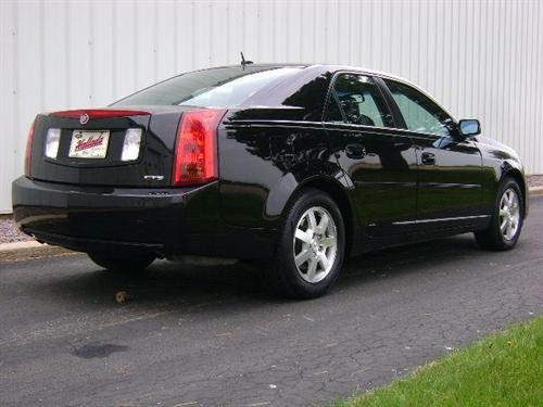 Cadillac CTS 2005 photo 2