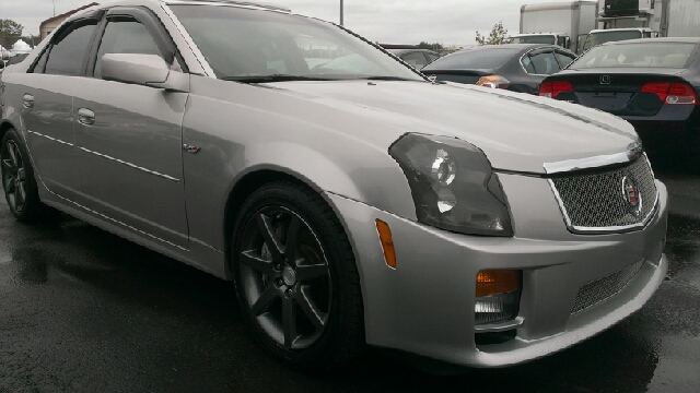 Cadillac CTS CE Van Sedan