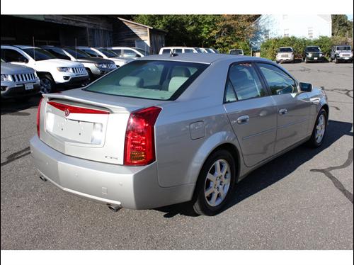 Cadillac CTS 2005 photo 1