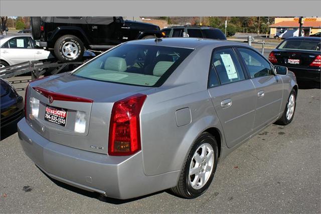 Cadillac CTS 2005 photo 4