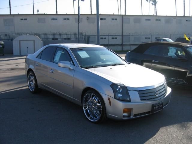 Cadillac CTS Unknown Sedan