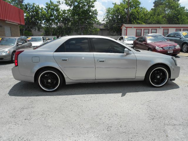 Cadillac CTS 2005 photo 12