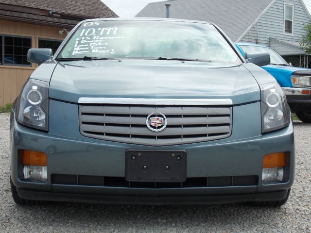 Cadillac CTS 2005 photo 2