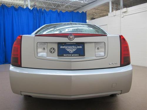 Cadillac CTS 2005 photo 2