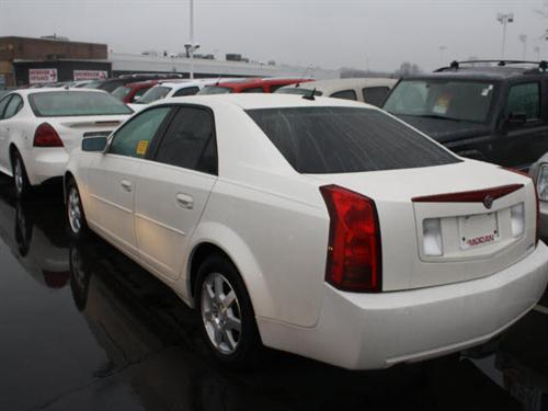 Cadillac CTS 2005 photo 2