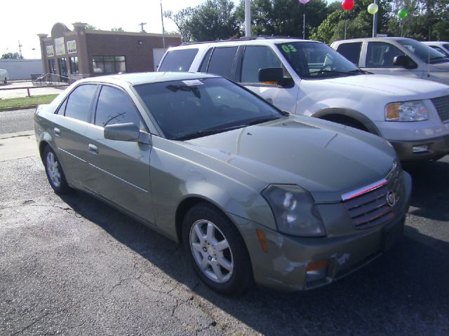 Cadillac CTS 2005 photo 2