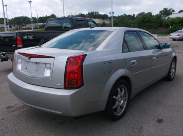Cadillac CTS 2005 photo 3