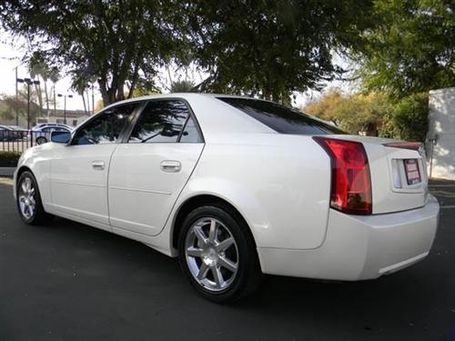 Cadillac CTS 2005 photo 1