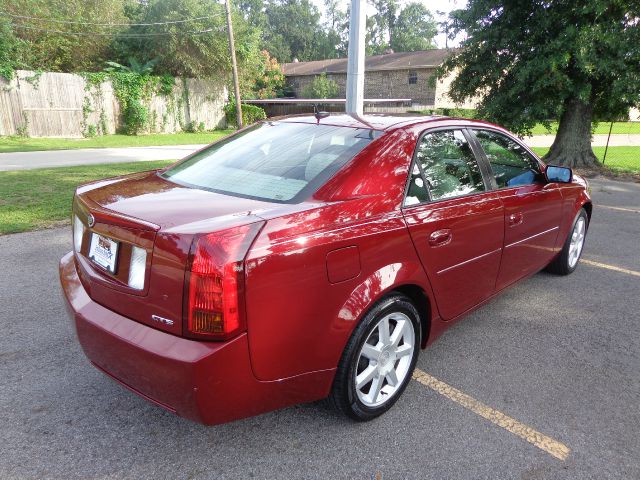 Cadillac CTS 2005 photo 2