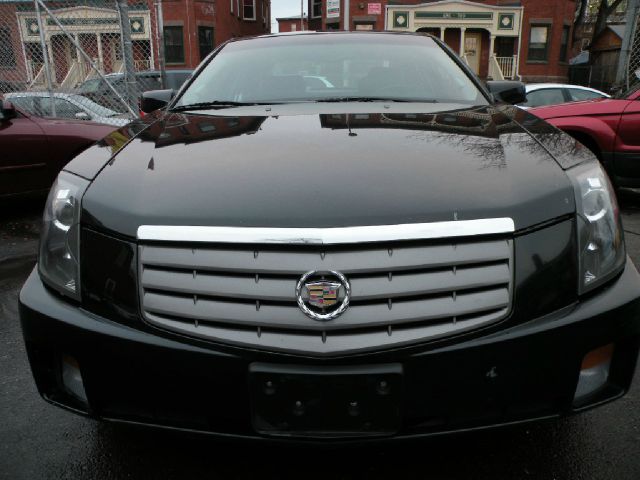Cadillac CTS 2005 photo 2