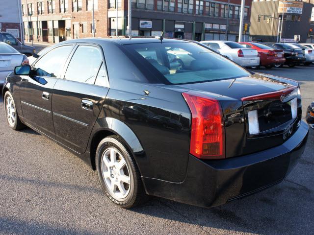 Cadillac CTS 2005 photo 3
