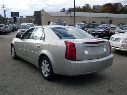 Cadillac CTS 2005 photo 2