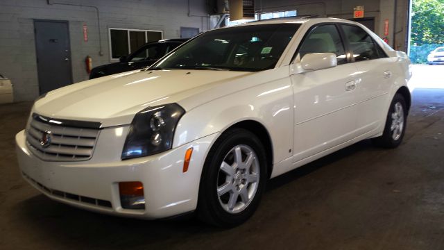Cadillac CTS 2006 photo 2