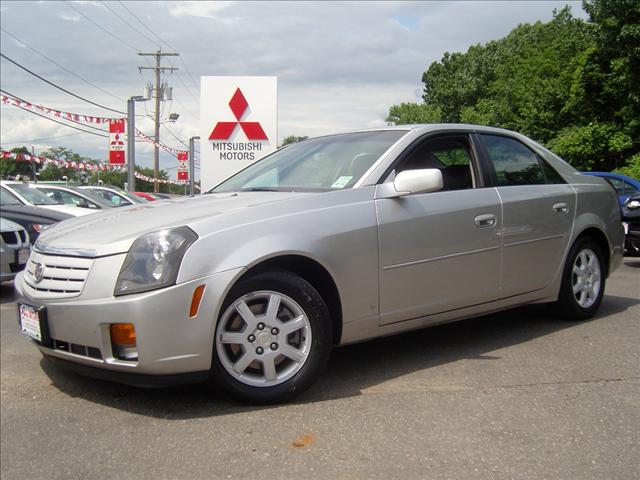 Cadillac CTS Unknown Sedan