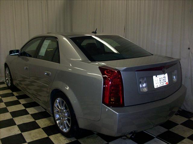 Cadillac CTS 2007 photo 2