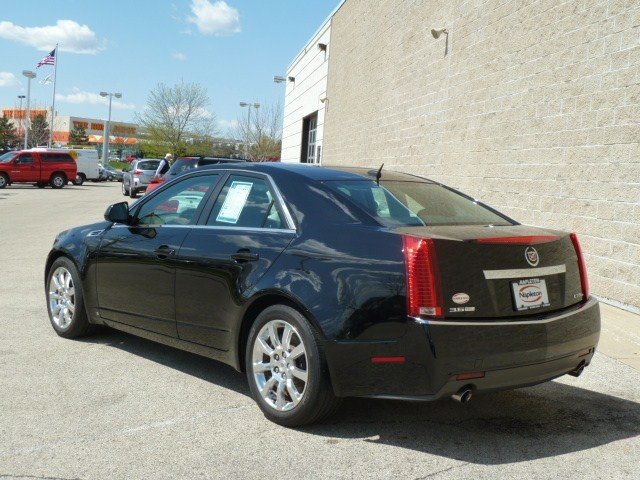 Cadillac CTS 2008 photo 2