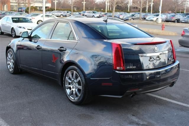 Cadillac CTS 2008 photo 2