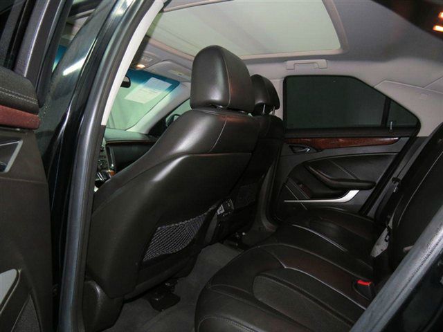 Cadillac CTS 2008 photo 17