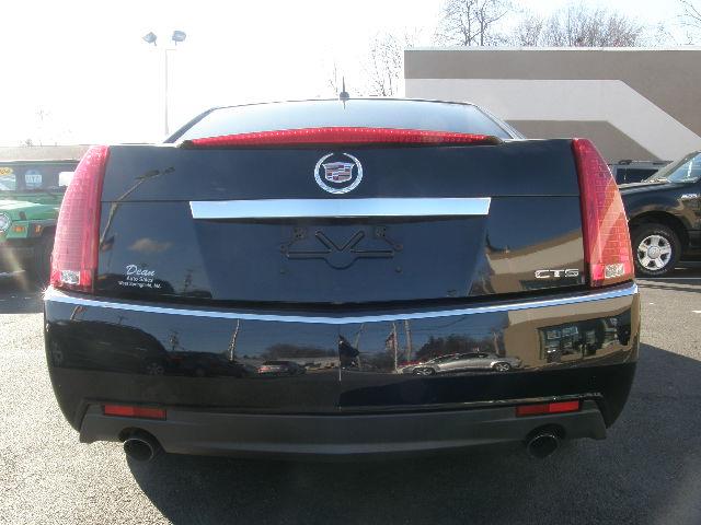 Cadillac CTS 2008 photo 1