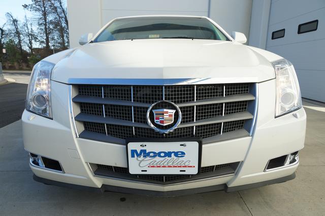Cadillac CTS 2008 photo 1