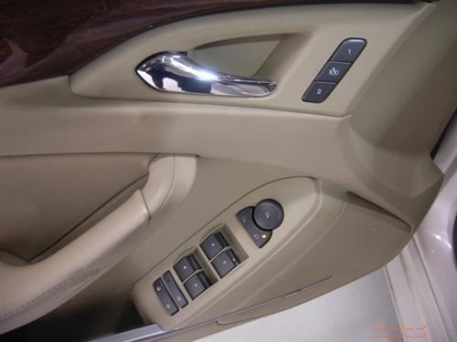 Cadillac CTS 2009 photo 1