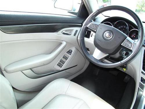 Cadillac CTS 2009 photo 2