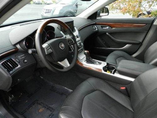 Cadillac CTS 2009 photo 2