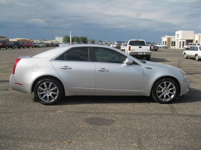 Cadillac CTS 2009 photo 2