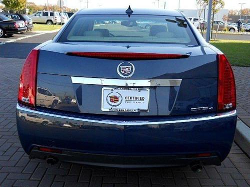 Cadillac CTS 2009 photo 2