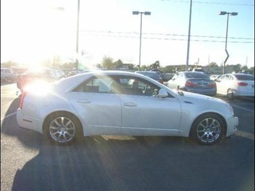 Cadillac CTS 2009 photo 2