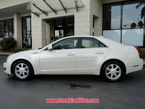 Cadillac CTS 2009 photo 1