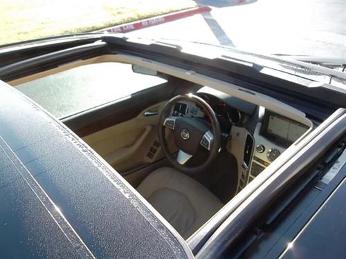 Cadillac CTS 2009 photo 2