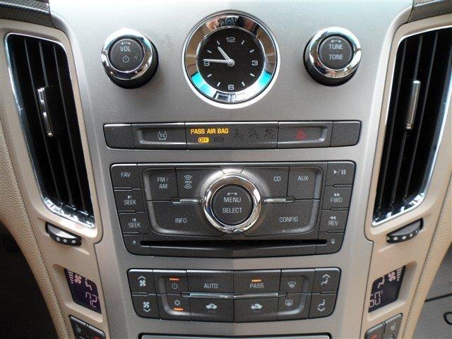 Cadillac CTS 2009 photo 1