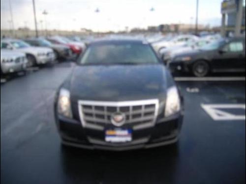 Cadillac CTS 2009 photo 1