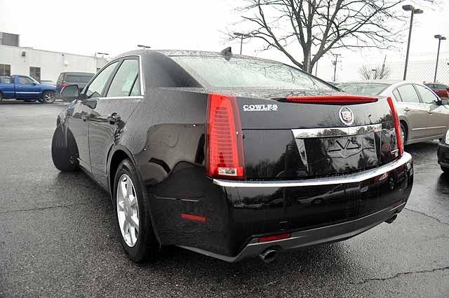 Cadillac CTS 2009 photo 2