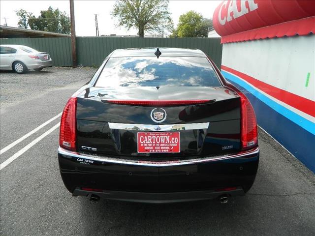 Cadillac CTS Unknown Sedan