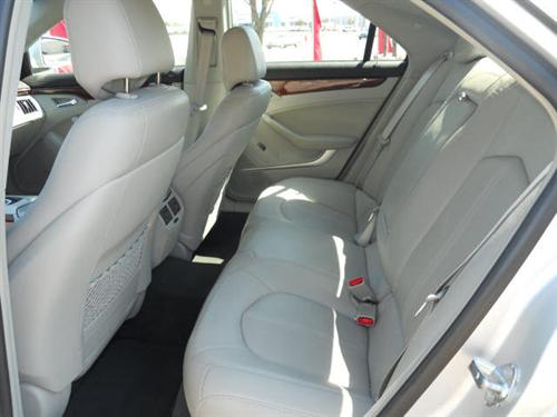 Cadillac CTS 2010 photo 4