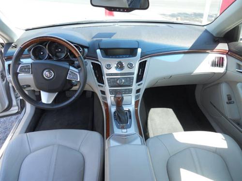 Cadillac CTS 2010 photo 5