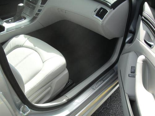 Cadillac CTS 2010 photo 2