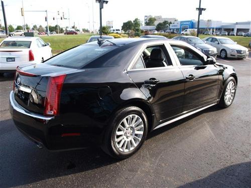 Cadillac CTS 2010 photo 2