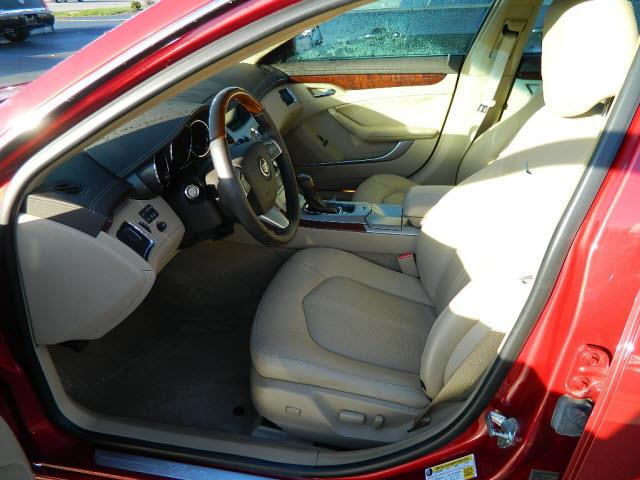Cadillac CTS 2010 photo 3